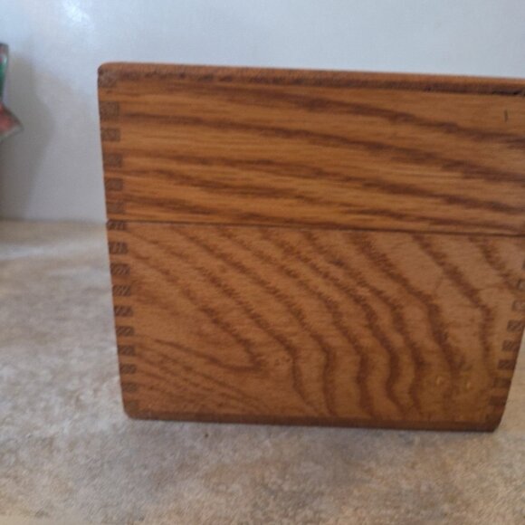 Vintage Remington Rand Oak Wood Dovetailed Index Recipe Card File Box Farmhouse - Picture 6 of 9